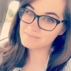 Meet your Posher, Krissy